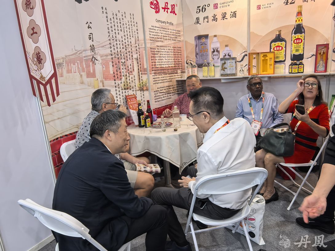 廈門丹鳳白酒閃耀2025新加坡國際食品與酒店展覽會，開啟國際化新篇章！